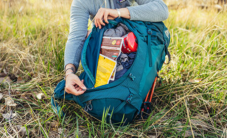 Fermeture zippée latérale sur toute la longueur