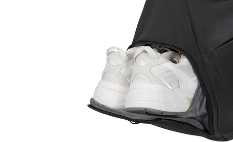 Poche latérale pour chaussures