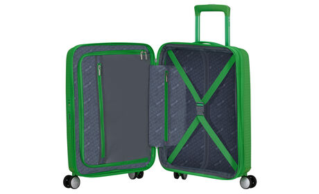 Organisation intérieure avec une poche  zippée supplémentaire