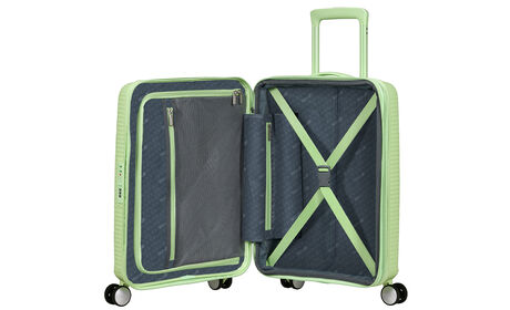 Organisation intérieure avec une poche  zippée supplémentaire