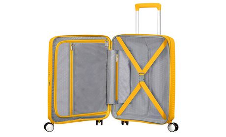 Organisation intérieure avec une poche  zippée supplémentaire