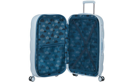 Un sac à dos dans les nuages