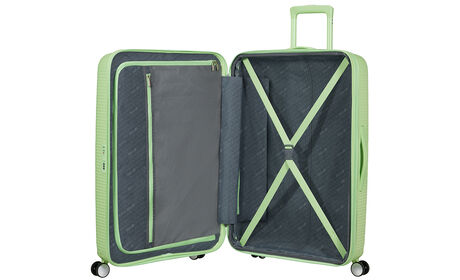 Organisation intérieure avec une poche  zippée supplémentaire