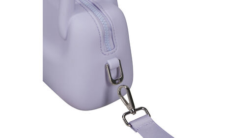 Removable shoulder strap