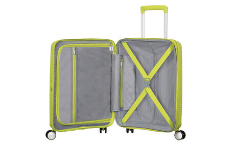 Organisation intérieure avec une poche  zippée supplémentaire