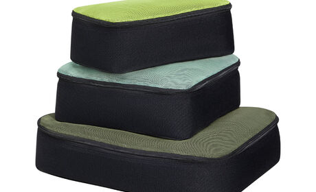 Complimentary packing cubes