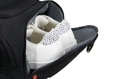 Poche latérale pour chaussures