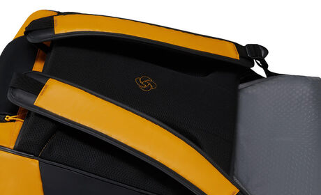 Avec bretelles de sac à dos