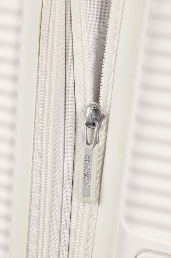 American Tourister Soundbox Spinner extensible 55cm Pure White