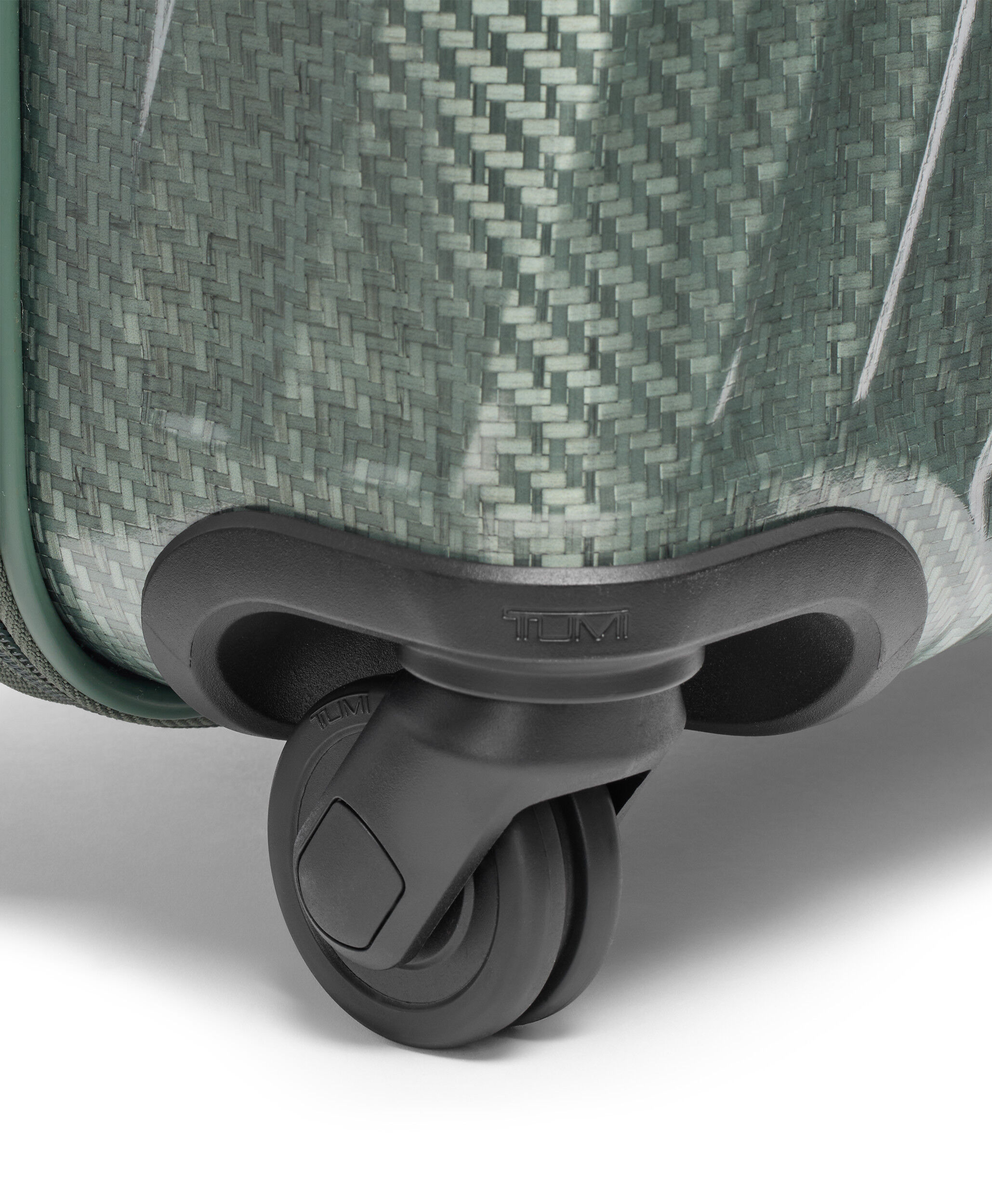 19 Degree Lite Valise &agrave; 4 roues 55 cm - Cont.