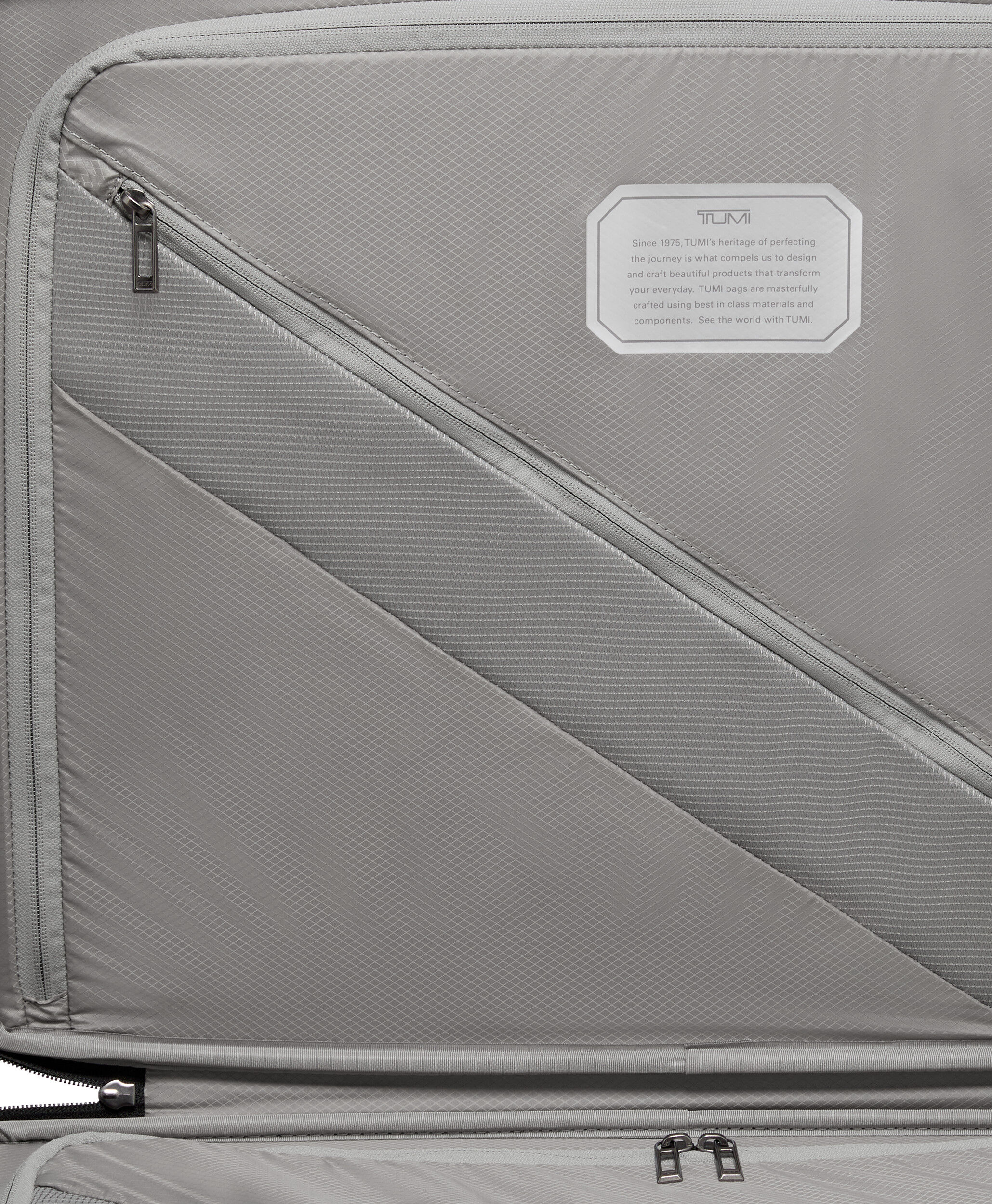 19 Degree Lite Valise &agrave; 4 roues 66 cm