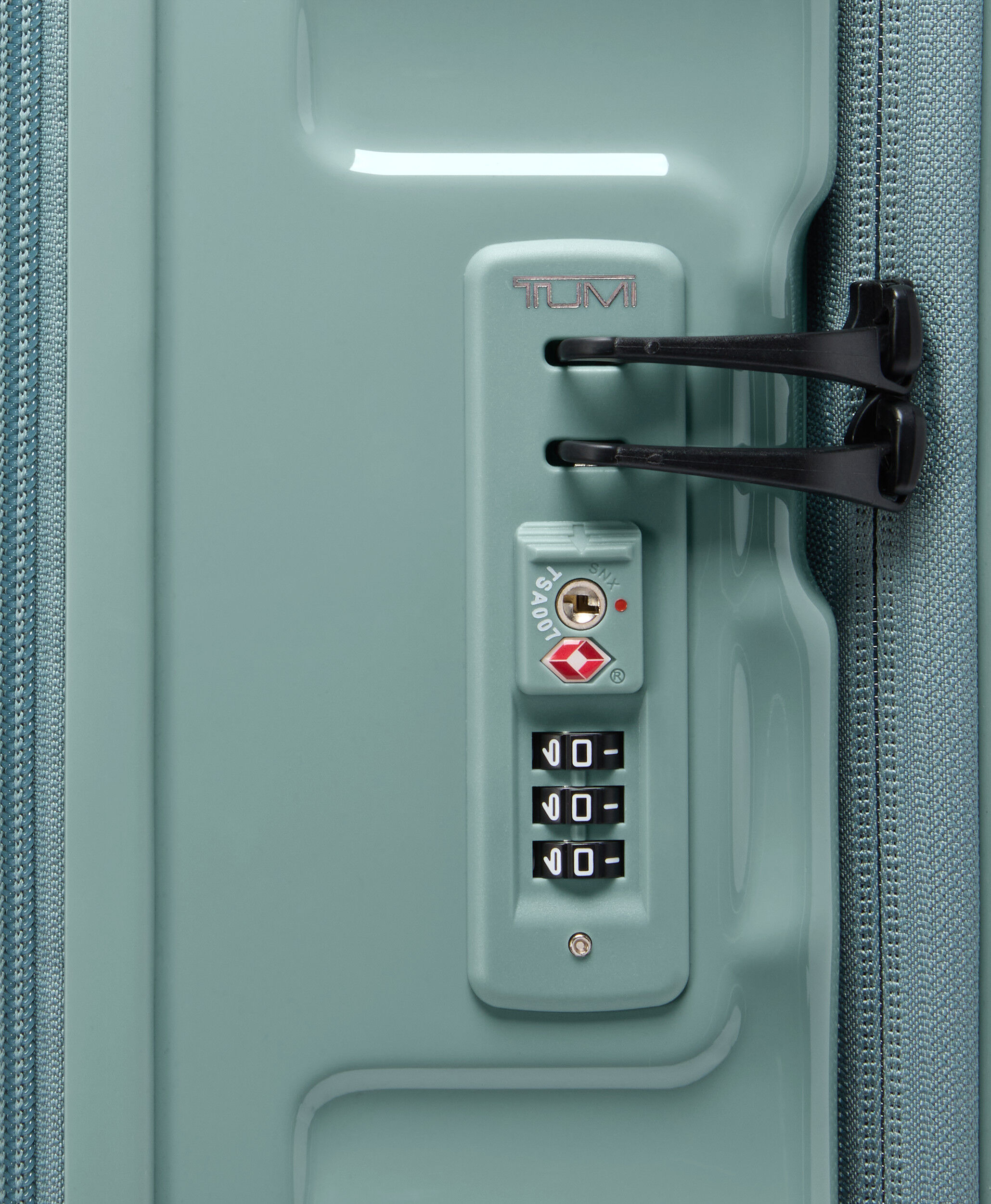 19 Degree Front Access Valise &agrave; 4 roues Extensible 66 cm