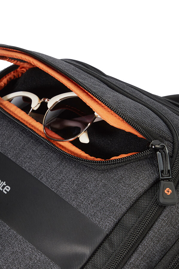 samsonite bleisure 17.3